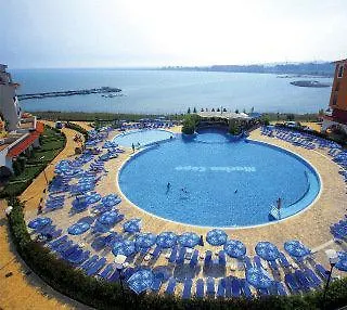 Marina Cape Vacation Complex アパートホテル