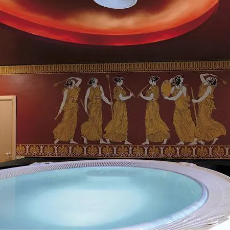 Marina Cape Vacation Complex 4* رافدا