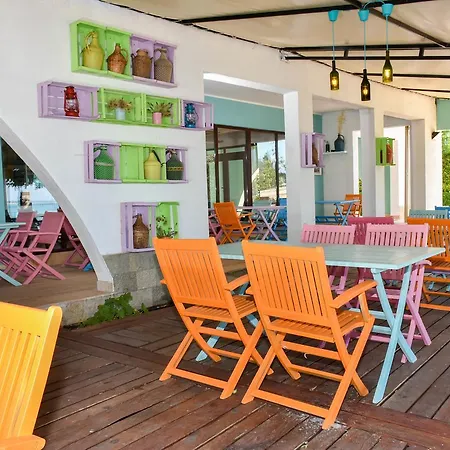 Marina Cape Vacation Complex رافدا