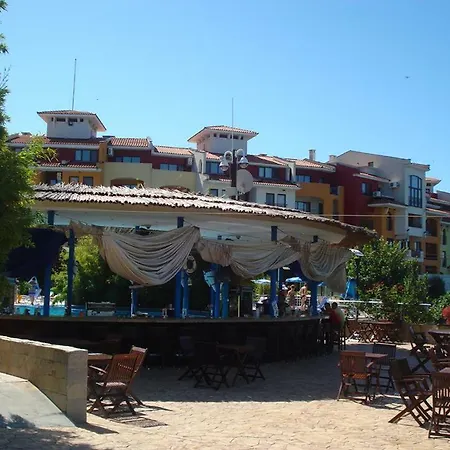 Marina Cape Vacation Complex Appart hôtel 4*