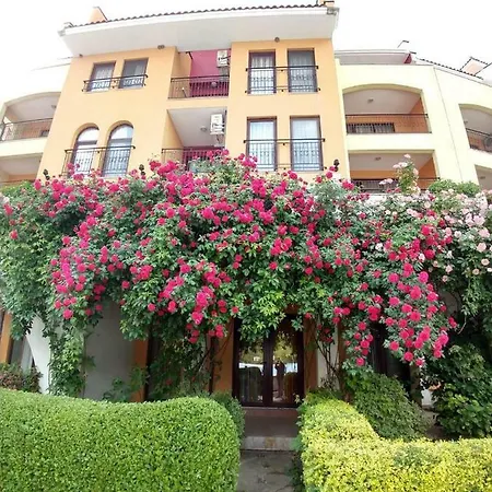 Marina Cape Vacation Complex شقة فندقية 4*