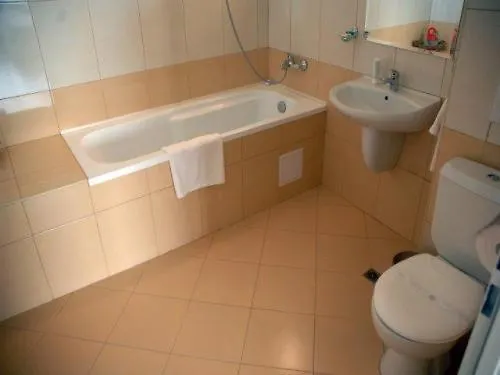 Marina Cape Vacation Complex 4* Ράβντα