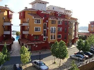 Ξενοδοχείο με διαμερίσματα Marina Cape Vacation Complex